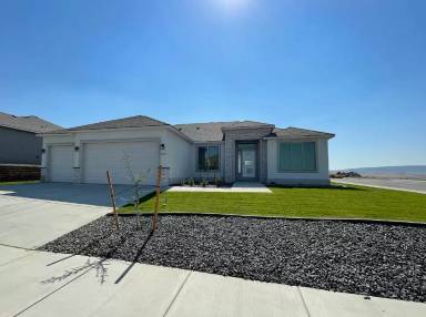 Main picture of 7247 Corsica St