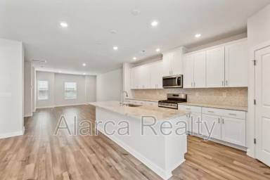 Main picture of 4540 Millennium Ave