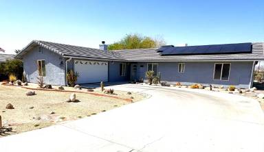 Main picture of 74404 Pinon Dr