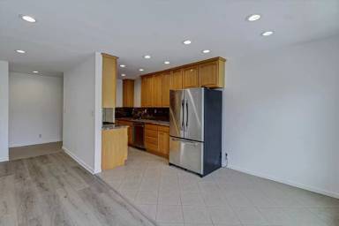 Main picture of 3907 La Crescenta Ave