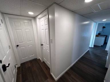 Main picture of 140 E Market St