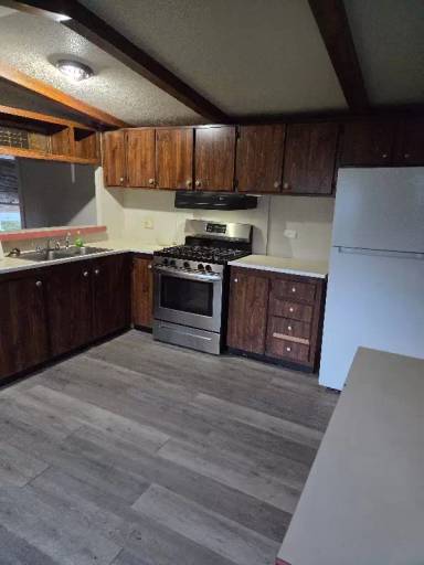 Main picture of 8 Geer Rd