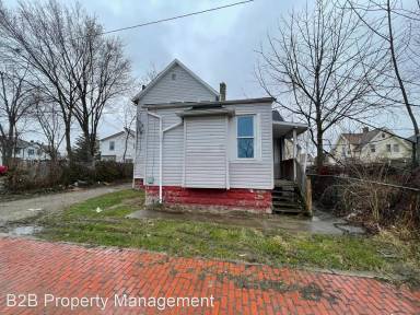 Main picture of 3229 Riverside Ave