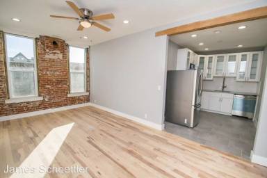 Main picture of 1400 Lipan St