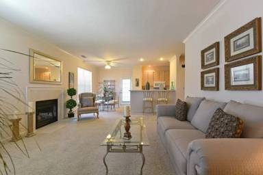 Main picture of Crossings At Avery II