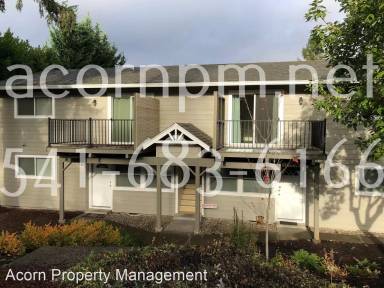 Main picture of 22935 SW Pine St