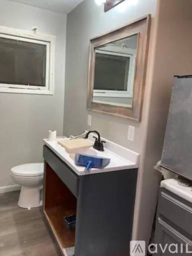 Main picture of 400 S Connecticut Ave