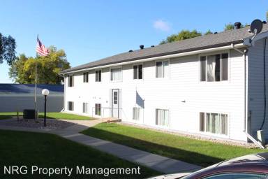 Main picture of 309 W 9th St