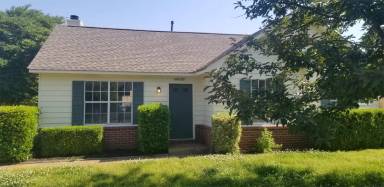 Main picture of 6928 Lagrange Cir S