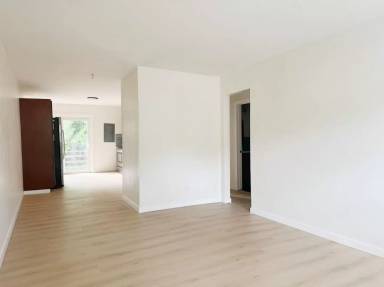 Main picture of 808 Fairlawn Ct