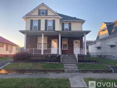 Main picture of 1219 Garfield St