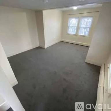 Main picture of 27 Howe St