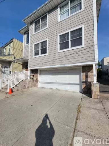 Main picture of 212 Belmont Ave