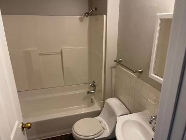 Main picture of 3255 Delor St