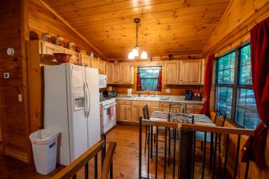 Main picture of 423 Laurel Creek Rd