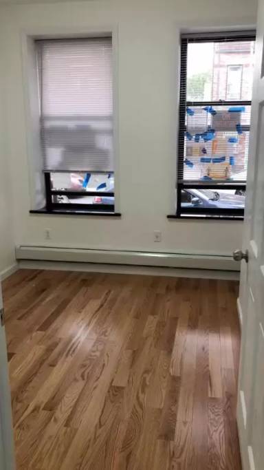 Main picture of 1861 68th St