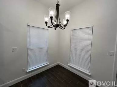 Main picture of 1451 Ari Ave