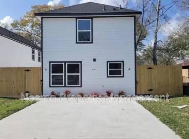 Main picture of 8715 Bertwood St