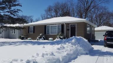 Main picture of 5249 Jersey Ave N