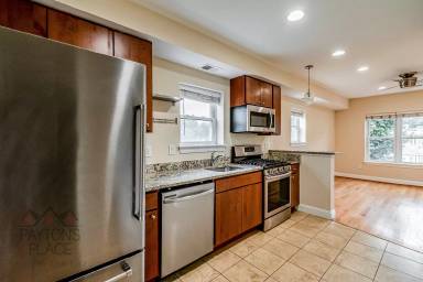 Main picture of 2024 Naylor Rd SE