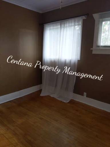 Main picture of 1110 W Park St
