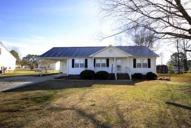 Main picture of 155 Gurley Dairy Rd