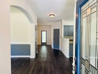 Main picture of 445 Summerlin Blvd