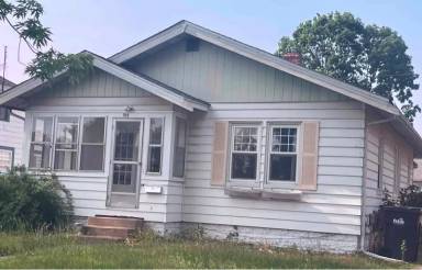 Main picture of 909 Saint Julian St