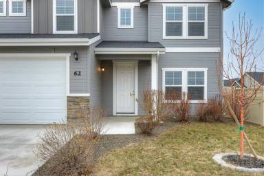 Main picture of 62 W Wausau St