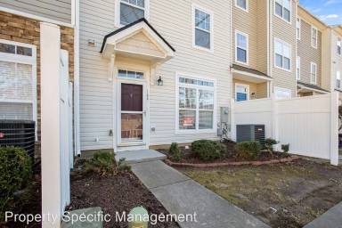 Main picture of 1310 Canyon Rock Ct