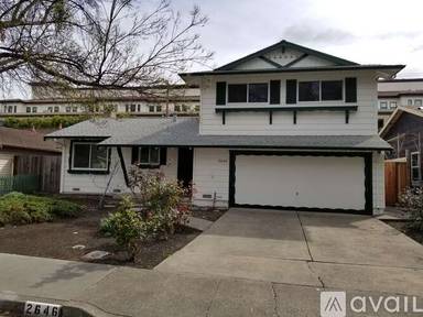 Main picture of 2646 Donovan Ave