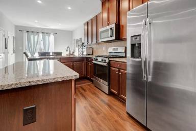 Main picture of 3104 Potters Hill Rd