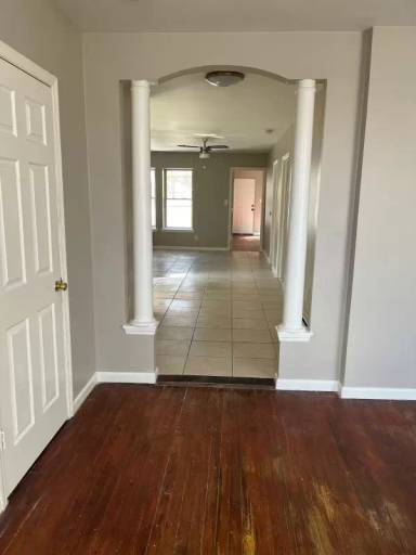 Main picture of 536 N Pearl St