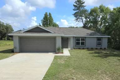 Main picture of 106 Oak Cir