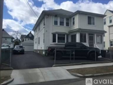 Main picture of 49 Flynt St