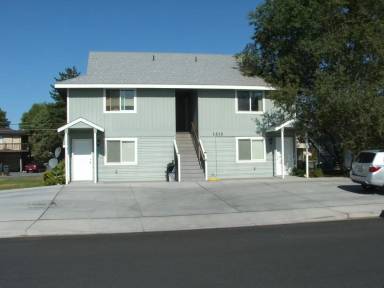 Main picture of 1212 W Columbia Ave