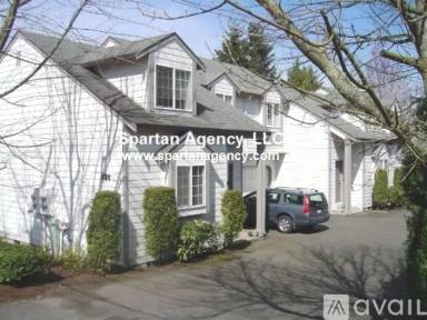 Main picture of 131 23rd Ave SE