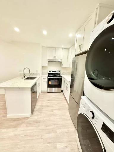 Main picture of 806 Fulton St