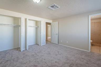Main picture of 2502 W Vereda de la Tierra