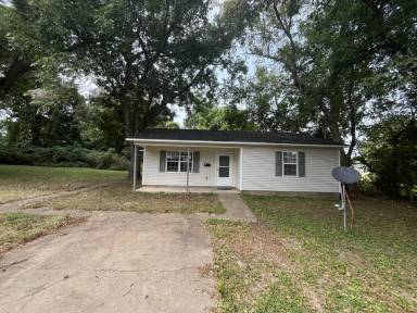 Main picture of 497 E Cooper St