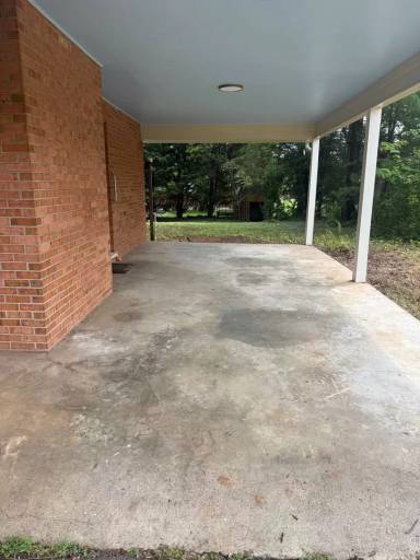 Main picture of 1101 Roundtree Dr
