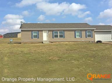 Main picture of 2642 Hillside Dr
