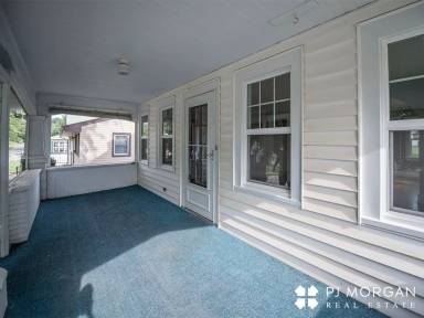 Main picture of 3836 Castelar St