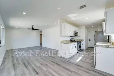 Main picture of 3663 Budd St
