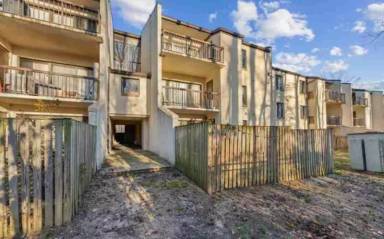 Main picture of 10114 Campus Way