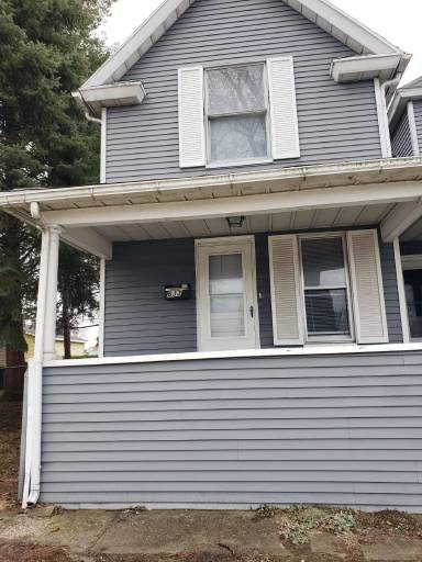Main picture of 633 Lincolnway E