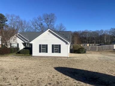 Main picture of 271 Cornelson Dr