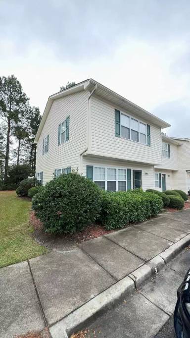 Main picture of Pirates Cove Townhomes