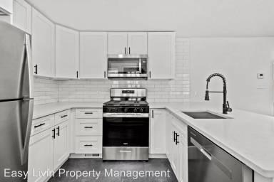 Main picture of 941 Woodbine St