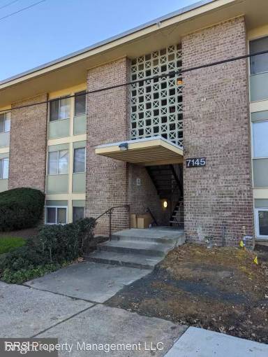 Main picture of 7145 Donnell Pl